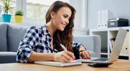 Wer kann an der EHIP studieren?