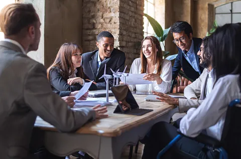 Nachhaltigkeitsmanagement Studenten arbeiten als Sustainability Consultants Team